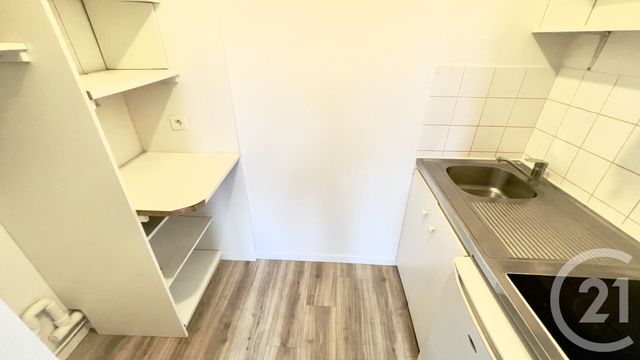 Appartement F2 &agrave; louer - 2 pi&egrave;ces - 40,60 m2 - Perigueux - 24 - AQUITAINE