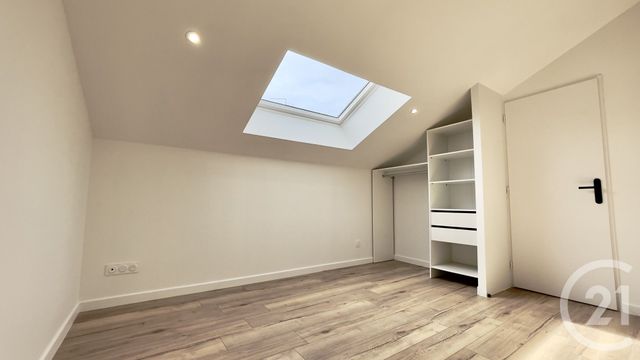 Maison &agrave; louer - 5 pi&egrave;ces - 86,99 m2 - Perigueux - 24 - AQUITAINE