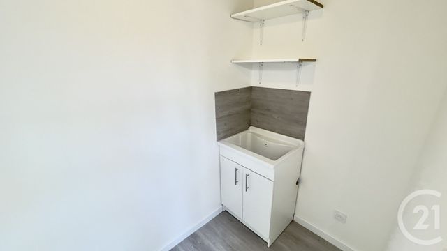 Maison &agrave; louer - 5 pi&egrave;ces - 86,99 m2 - Perigueux - 24 - AQUITAINE