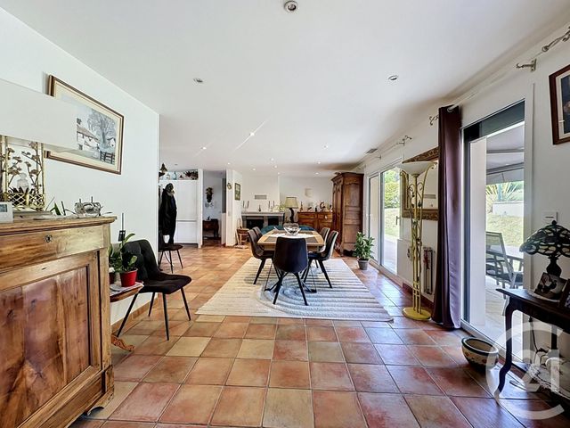 Maison &agrave; vendre - 7 pi&egrave;ces - 199 m2 - Coulounieix Chamiers - 24 - AQUITAINE