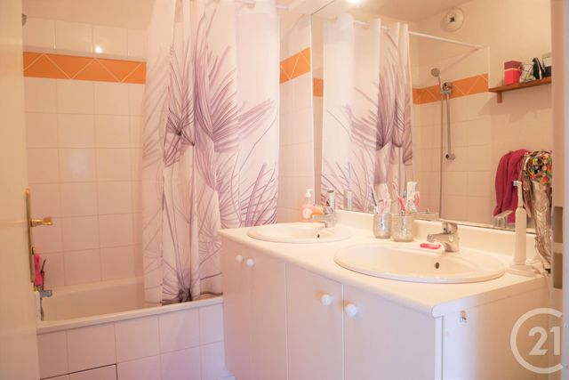 Appartement Duplex &agrave; vendre - 3 pi&egrave;ces - 65,42 m2 - Coulounieix Chamiers - 24 - AQUITAINE