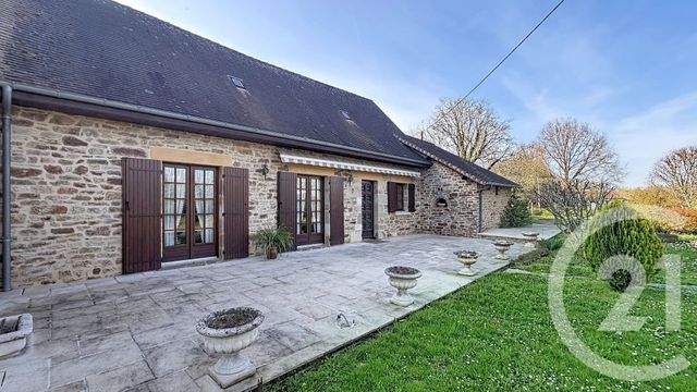Maison &agrave; vendre - 5 pi&egrave;ces - 148,90 m2 - St Jory De Chalais - 24 - AQUITAINE