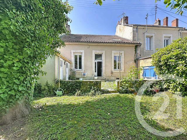 Maison &agrave; louer - 6 pi&egrave;ces - 146,55 m2 - Perigueux - 24 - AQUITAINE