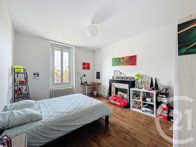 Maison &agrave; louer - 6 pi&egrave;ces - 146,55 m2 - Perigueux - 24 - AQUITAINE
