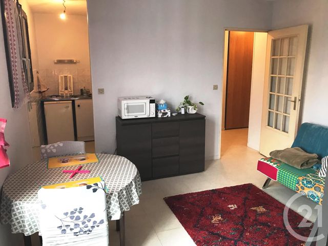 Appartement F1 &agrave; louer - 1 pi&egrave;ce - 28 m2 - Perigueux - 24 - AQUITAINE