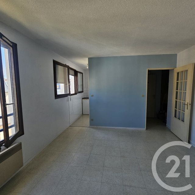 Appartement F1 &agrave; louer - 1 pi&egrave;ce - 28 m2 - Perigueux - 24 - AQUITAINE