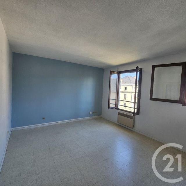 Appartement F1 &agrave; louer - 1 pi&egrave;ce - 28 m2 - Perigueux - 24 - AQUITAINE