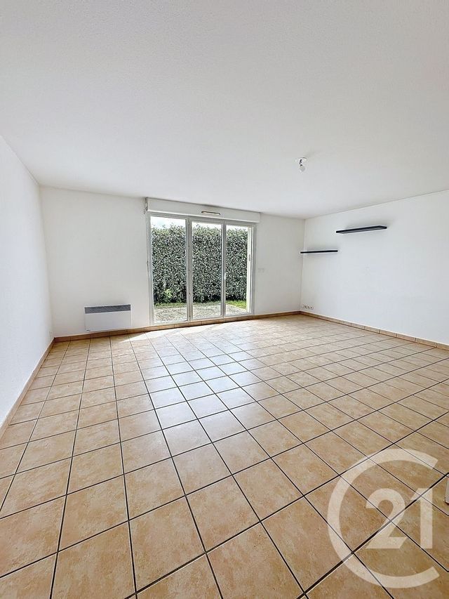 Maison &agrave; louer - 3 pi&egrave;ces - 73,28 m2 - Trelissac - 24 - AQUITAINE