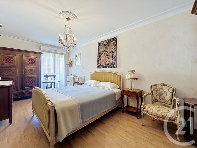 Appartement T4 &agrave; vendre - 4 pi&egrave;ces - 109 m2 - Perigueux - 24 - AQUITAINE