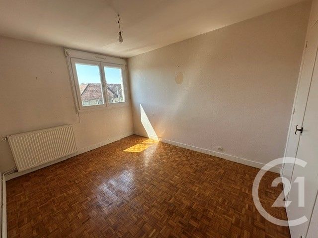 Appartement F3 &agrave; louer - 3 pi&egrave;ces - 73,82 m2 - Trelissac - 24 - AQUITAINE
