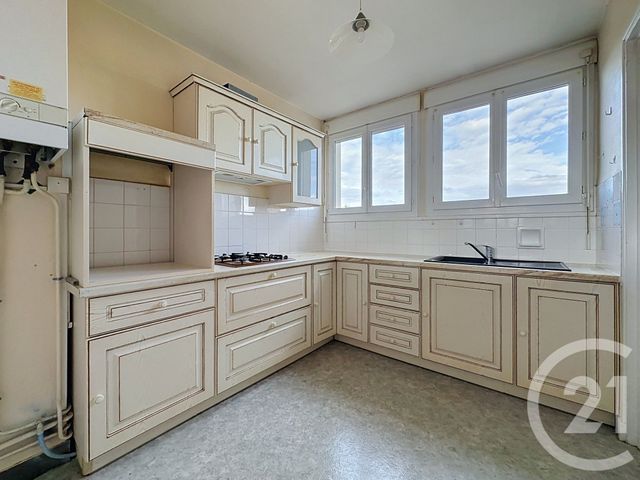 Appartement F3 &agrave; louer - 3 pi&egrave;ces - 73,82 m2 - Trelissac - 24 - AQUITAINE