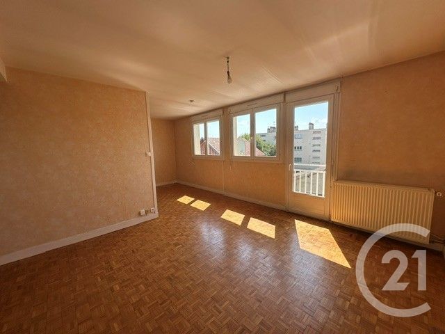 Appartement F3 &agrave; louer - 3 pi&egrave;ces - 73,82 m2 - Trelissac - 24 - AQUITAINE