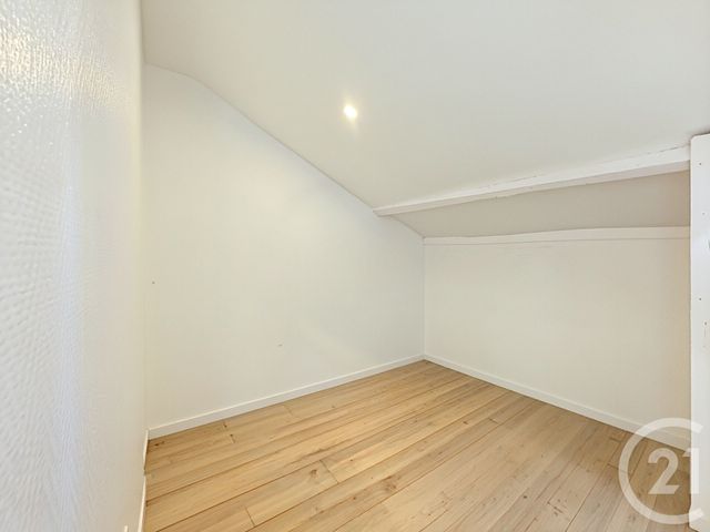 Appartement Studio &agrave; louer - 1 pi&egrave;ce - 16,93 m2 - Perigueux - 24 - AQUITAINE
