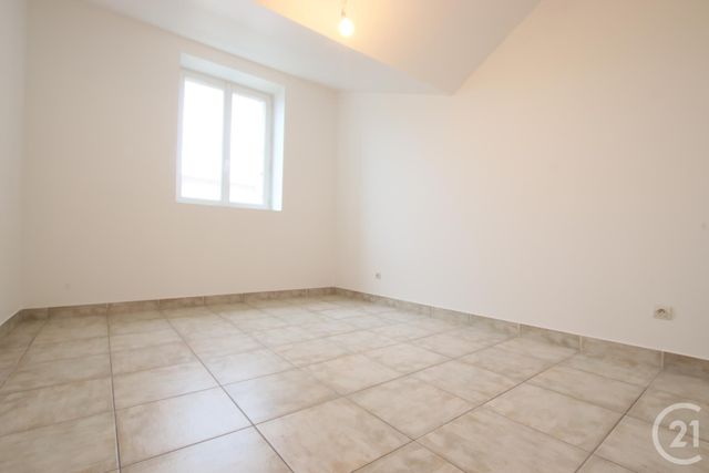 Appartement Duplex &agrave; louer - 3 pi&egrave;ces - 65 m2 - Perigueux - 24 - AQUITAINE