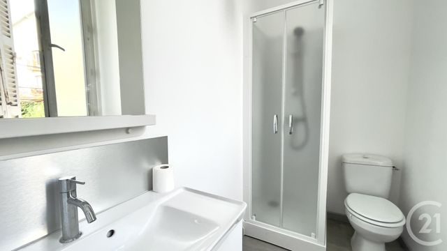 Appartement T2 &agrave; louer - 2 pi&egrave;ces - 46,67 m2 - Perigueux - 24 - AQUITAINE