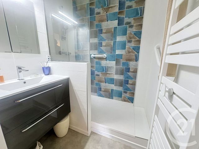 Appartement F5 &agrave; vendre - 4 pi&egrave;ces - 91,35 m2 - Perigueux - 24 - AQUITAINE