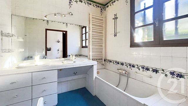 Maison &agrave; vendre - 6 pi&egrave;ces - 155 m2 - Perigueux - 24 - AQUITAINE