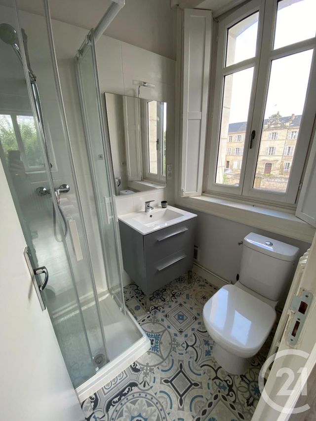 Appartement F2 &agrave; louer - 2 pi&egrave;ces - 34,72 m2 - Perigueux - 24 - AQUITAINE