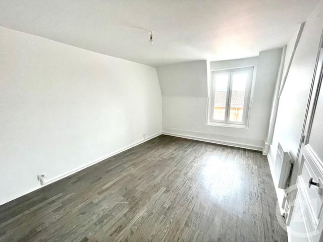 Appartement &agrave; louer - 3 pi&egrave;ces - 46,09 m2 - Perigueux - 24 - AQUITAINE