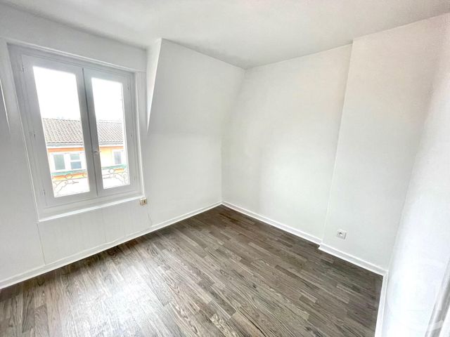 Appartement &agrave; louer - 3 pi&egrave;ces - 46,09 m2 - Perigueux - 24 - AQUITAINE