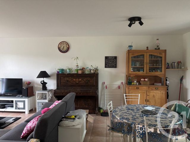 Maison &agrave; louer - 5 pi&egrave;ces - 96,50 m2 - Agonac - 24 - AQUITAINE