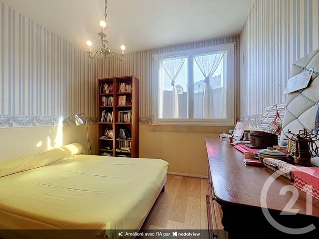 Appartement T4 &agrave; vendre - 4 pi&egrave;ces - 87 m2 - Perigueux - 24 - AQUITAINE