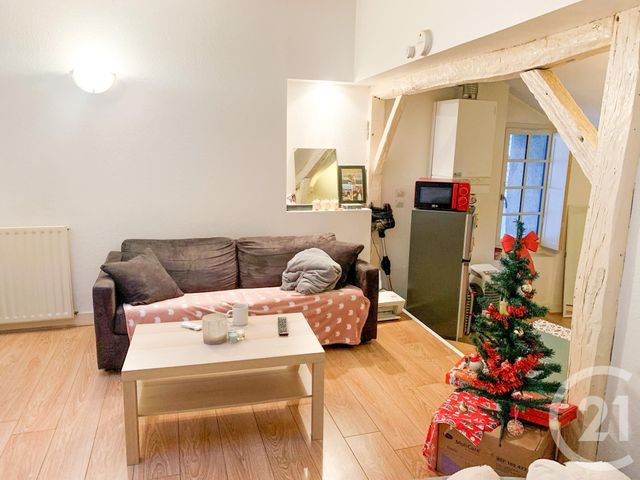 Appartement F1 &agrave; louer - 1 pi&egrave;ce - 28,79 m2 - Perigueux - 24 - AQUITAINE