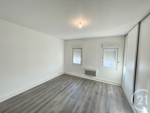 Appartement F1 &agrave; louer - 1 pi&egrave;ce - 21,53 m2 - Perigueux - 24 - AQUITAINE