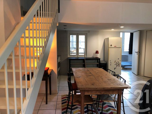 Appartement &agrave; louer - 2 pi&egrave;ces - 60 m2 - Perigueux - 24 - AQUITAINE