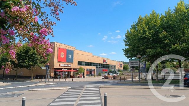 Appartement F5 &agrave; vendre - 5 pi&egrave;ces - 93,50 m2 - Perigueux - 24 - AQUITAINE