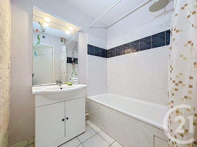 Appartement F3 &agrave; vendre - 3 pi&egrave;ces - 53,81 m2 - Chancelade - 24 - AQUITAINE
