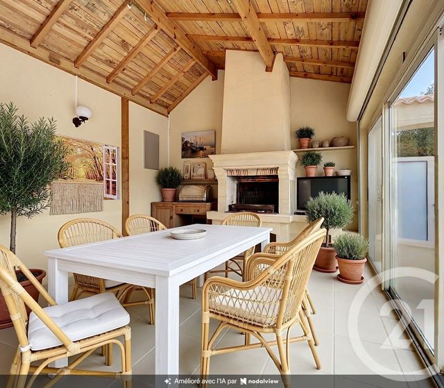 Maison &agrave; vendre - 11 pi&egrave;ces - 238 m2 - St Leon Sur L Isle - 24 - AQUITAINE