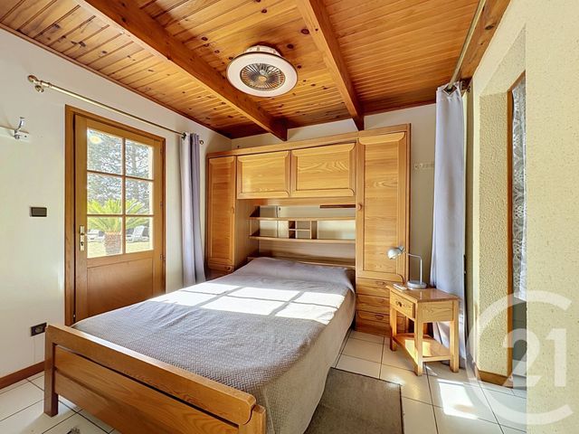 Maison &agrave; vendre - 11 pi&egrave;ces - 238 m2 - St Leon Sur L Isle - 24 - AQUITAINE