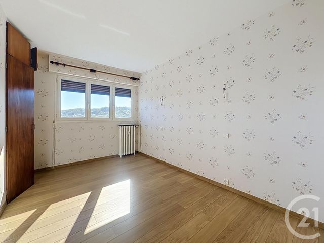 Appartement T3 &agrave; vendre - 3 pi&egrave;ces - 67 m2 - Perigueux - 24 - AQUITAINE