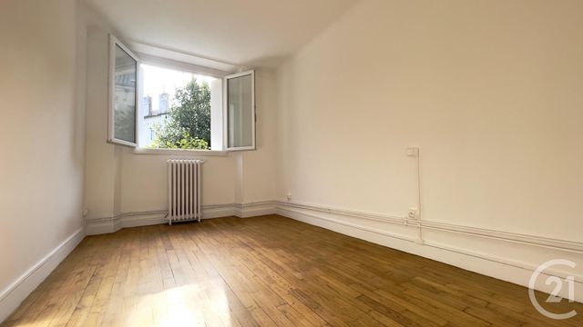 Appartement F3 &agrave; louer - 3 pi&egrave;ces - 54,60 m2 - Perigueux - 24 - AQUITAINE