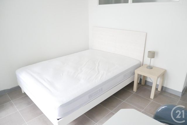 Appartement F1 &agrave; louer - 1 pi&egrave;ce - 23,51 m2 - Perigueux - 24 - AQUITAINE