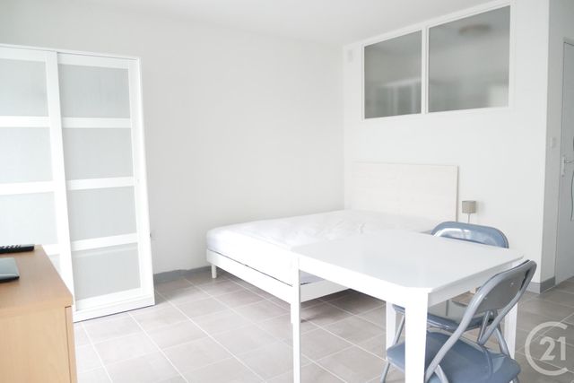 Appartement F1 &agrave; louer - 1 pi&egrave;ce - 23,51 m2 - Perigueux - 24 - AQUITAINE