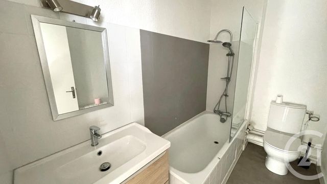 Appartement T2 &agrave; louer - 2 pi&egrave;ces - 38,16 m2 - Perigueux - 24 - AQUITAINE