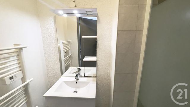 Appartement Studio &agrave; louer - 1 pi&egrave;ce - 24,70 m2 - Perigueux - 24 - AQUITAINE
