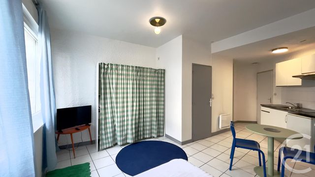 Appartement Studio &agrave; louer - 1 pi&egrave;ce - 24,70 m2 - Perigueux - 24 - AQUITAINE