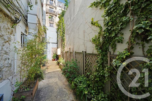 Appartement F5 à vendre - 5 pièces - 80 m2 - Paris - 75015 - ILE-DE-FRANCE