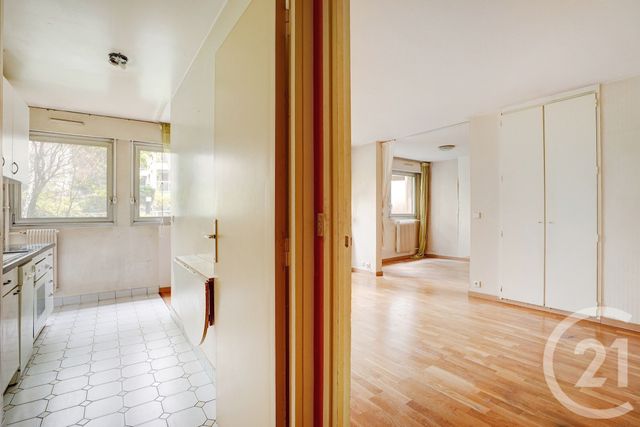 Appartement F2 à vendre - 2 pièces - 43,85 m2 - Paris - 75015 - ILE-DE-FRANCE