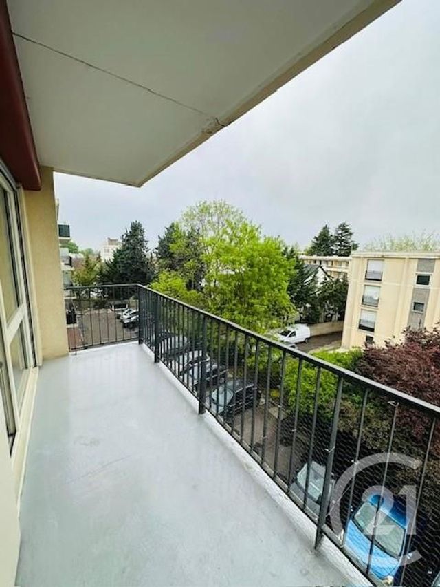 Appartement F3 à louer - 3 pièces - 60,07 m2 - Livry Gargan - 93 - ILE-DE-FRANCE