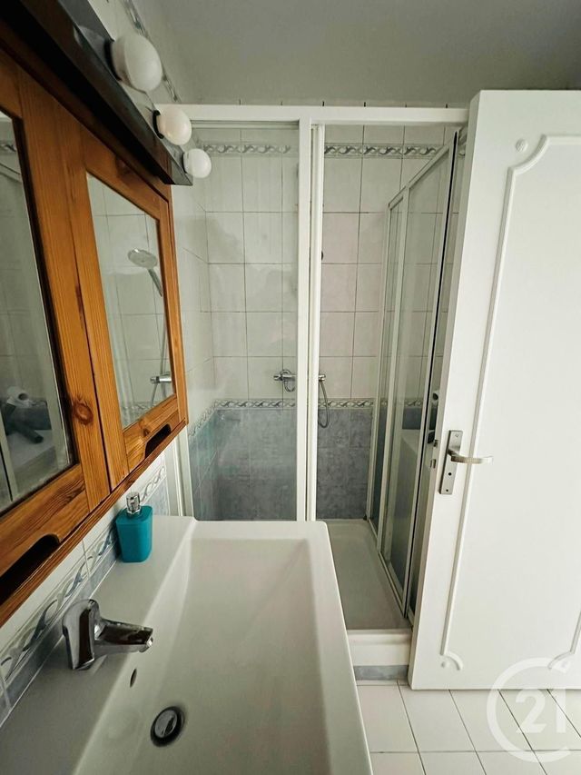 Appartement F3 à louer - 3 pièces - 60,07 m2 - Livry Gargan - 93 - ILE-DE-FRANCE