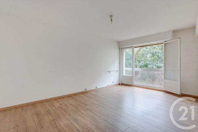 Appartement F1 &agrave; vendre - 1 pi&egrave;ce - 35,76 m2 - Paris - 75015 - ILE-DE-FRANCE