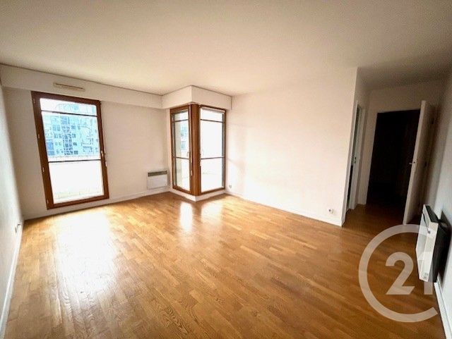 Appartement F1 à louer COURBEVOIE