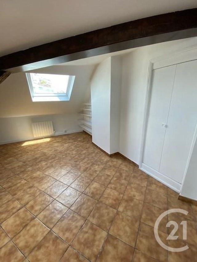 Appartement F1 &agrave; louer - 2 pi&egrave;ces - 31,10 m2 - Paris - 75015 - ILE-DE-FRANCE