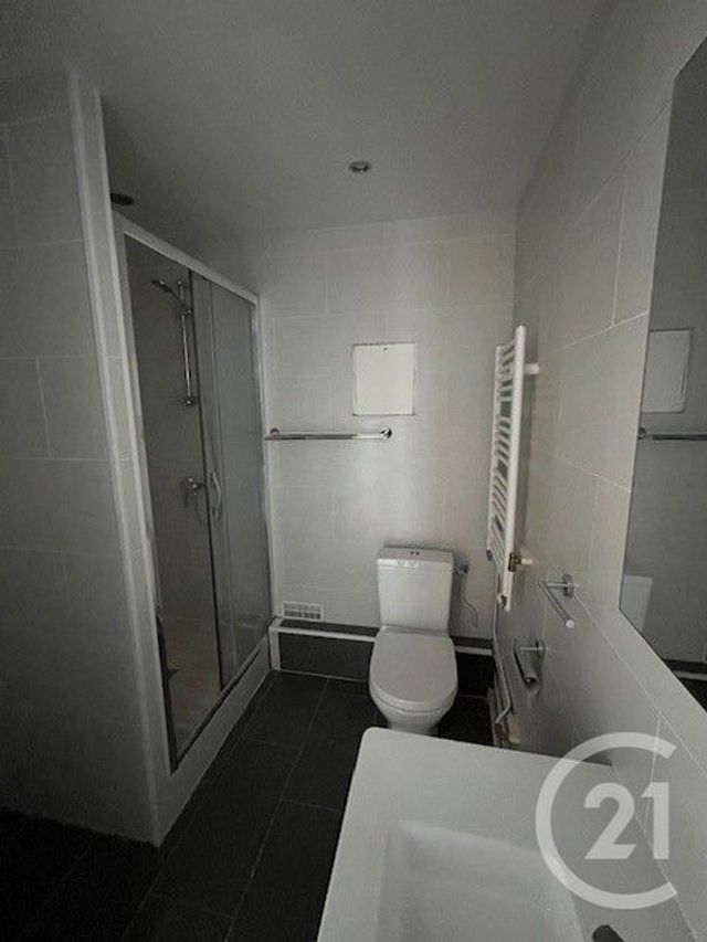 Appartement F2 &agrave; louer - 2 pi&egrave;ces - 48,23 m2 - Paris - 75015 - ILE-DE-FRANCE