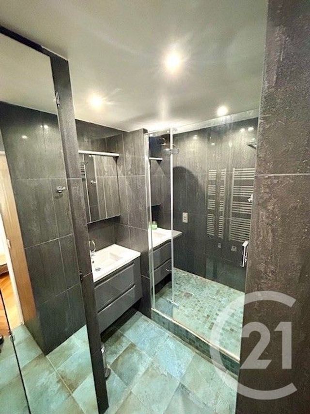 Appartement &agrave; louer - 2 pi&egrave;ces - 61,23 m2 - Paris - 75015 - ILE-DE-FRANCE