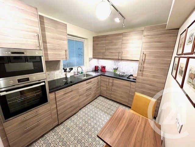 Appartement F2 &agrave; louer - 2 pi&egrave;ces - 61,23 m2 - Paris - 75015 - ILE-DE-FRANCE